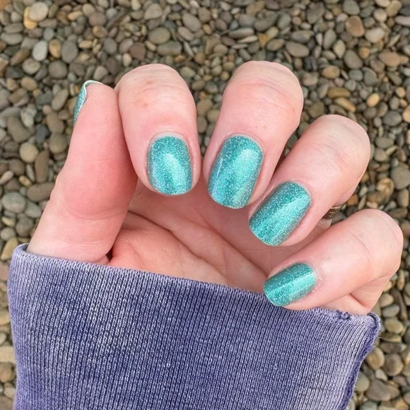 Color Street Timeless Turquoise-Glittery Teal Nail Strips - Picture 1 of 9